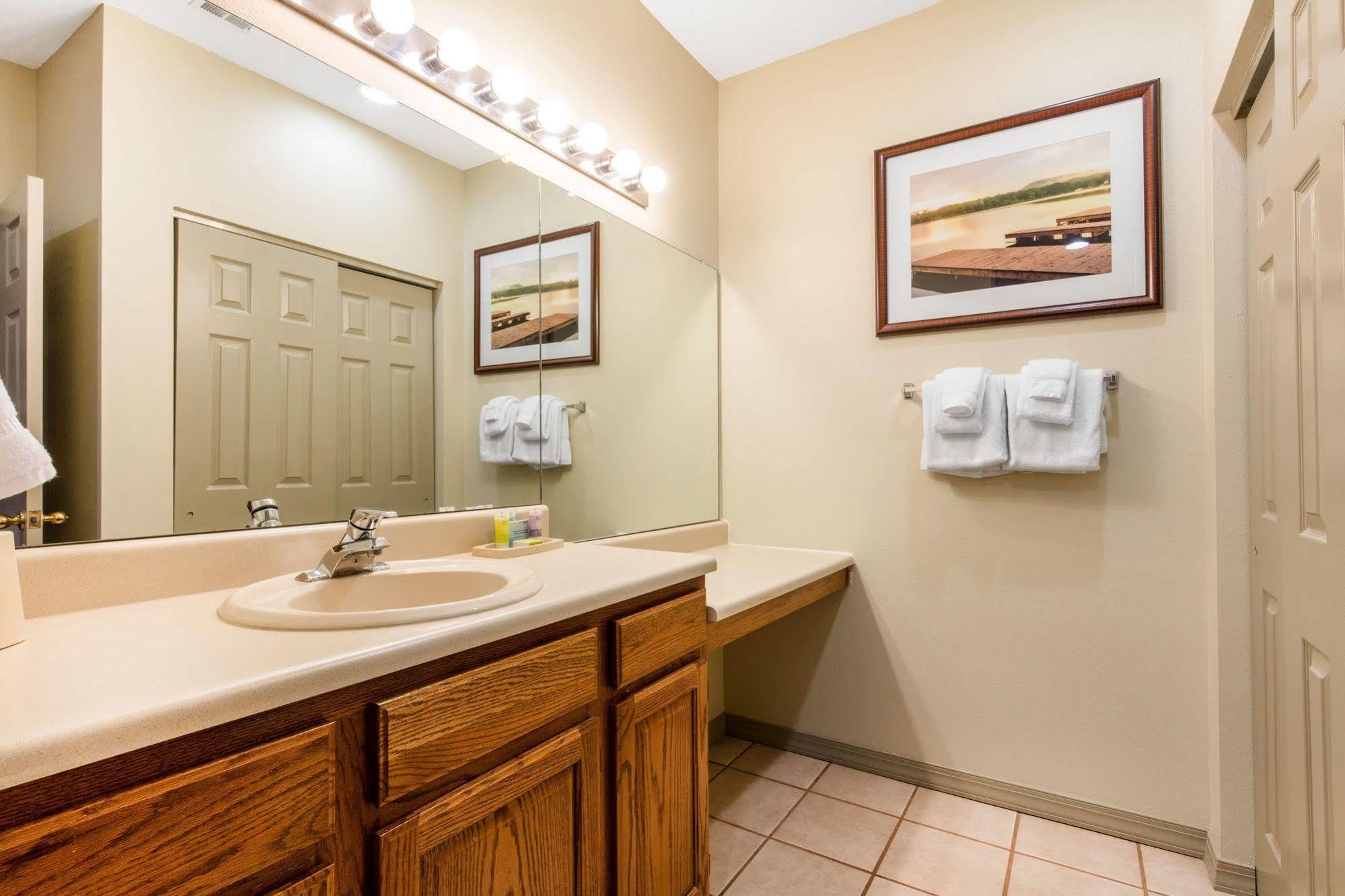 Bluegreen Vacations The Falls Village, An Ascend Resort Branson Luaran gambar